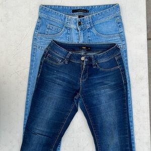 2 pairs ladies jeans